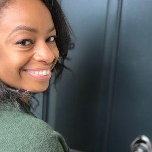 Meet your Posher, Crystal